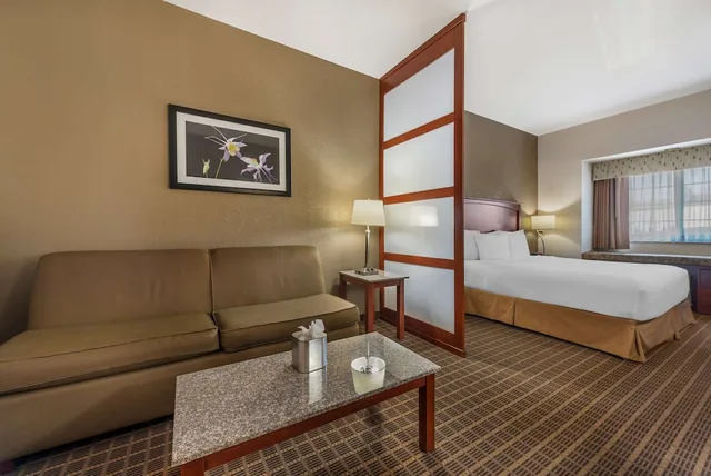 جناح بسرير كينج لذوي الإعاقة، Best Western Plus Peak Vista Inn & Suites 3/4