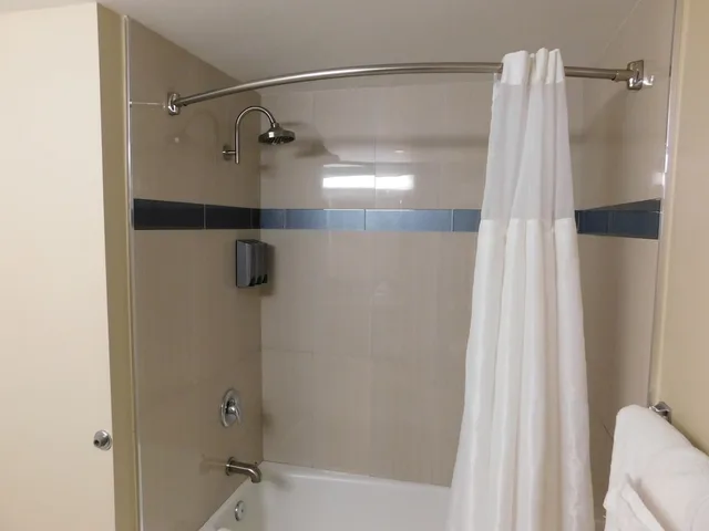 غرفة قياسية بسريرين كوين لذوي الإعاقة، Best Western Plus Anaheim Orange County Hotel 7/7