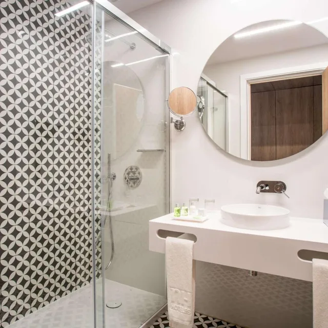 Adjoining, Family, Single Bed, Nh Porto Jardim 6/7