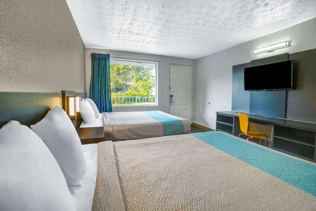 غرفة بسريرين كوين، Motel6 Lexington, KY - East I-75 2/5