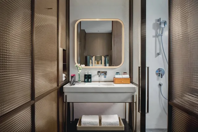 Standard, 2 Double Beds, Garden View, Hotel Indigo Wuxi Qingming Bridge by IHG 3/5