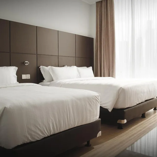 غرفة تنفيذية ثلاثية، Dreamtel Jakarta 2/9