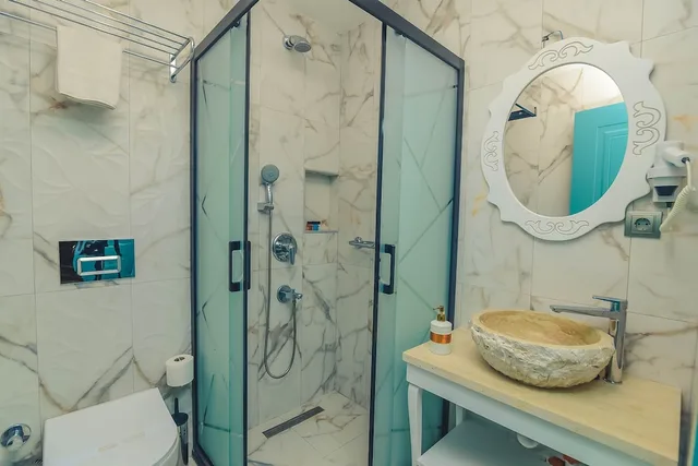 غرفة سوبيريور ثلاثية بسرير كوين وسرير فردي، Bedirhan Konak Otel 3/3