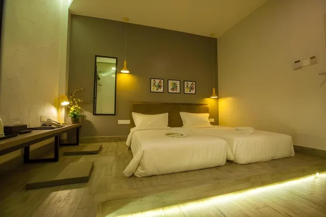 Superior, 2 Double Beds, No Window, Tatami، Bzz Hotel 1/2