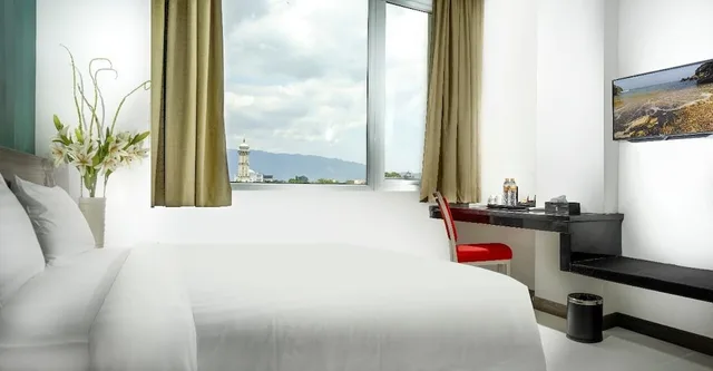 غرفة قياسية بسرير كينج، AYANI HOTEL 1/1