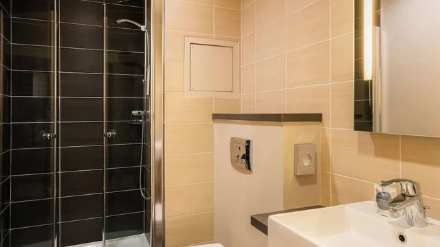 غرفة قياسية بسريرين منفصلين، Kyriad Prestige Vannes Centre Palais Des Arts 7/9