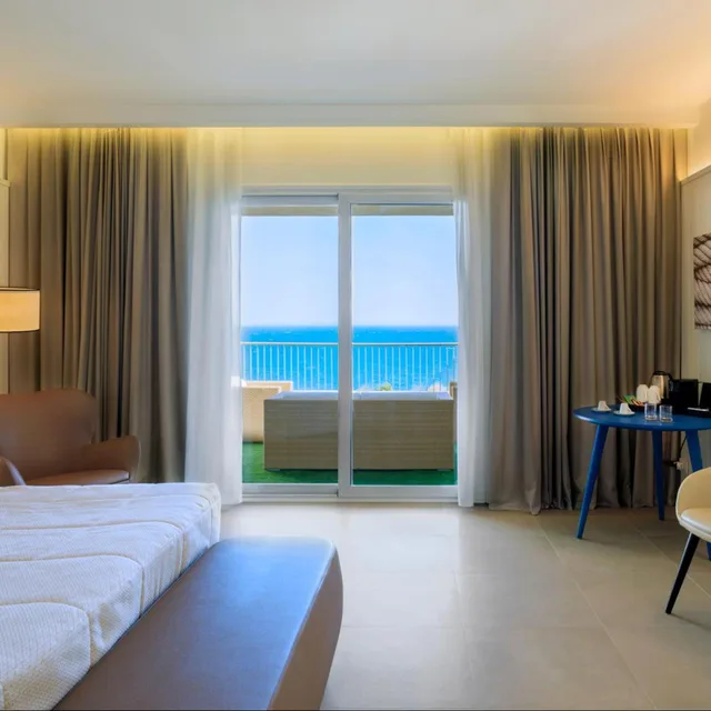 جناح جونيور رباعي، Mangia's Torre del Barone Resort & Spa 2/4