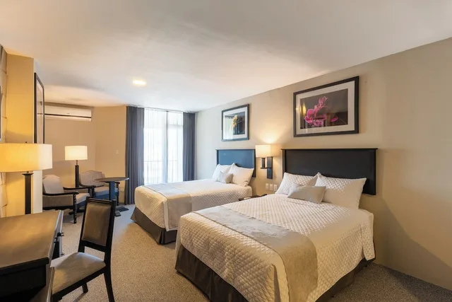 غرفة بزنس بسريرين مزدوجين، Conquistador Hotel And Conference Center 2/3