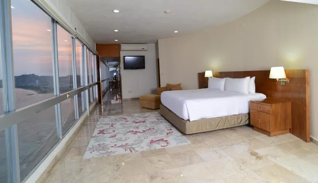 Presidential, Suite, HS Hotsson Smart Acapulco 3/10