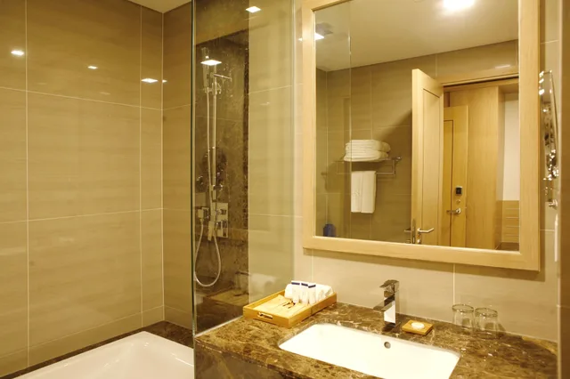 غرفة ديلوكس بسرير مزدوج، Ciao Saigon Hotel Spa 7/10