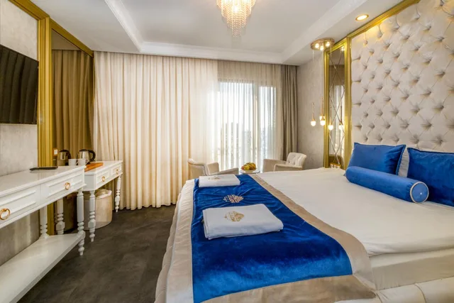 Deluxe, Les Lion Luxury hotel & spa 5/10