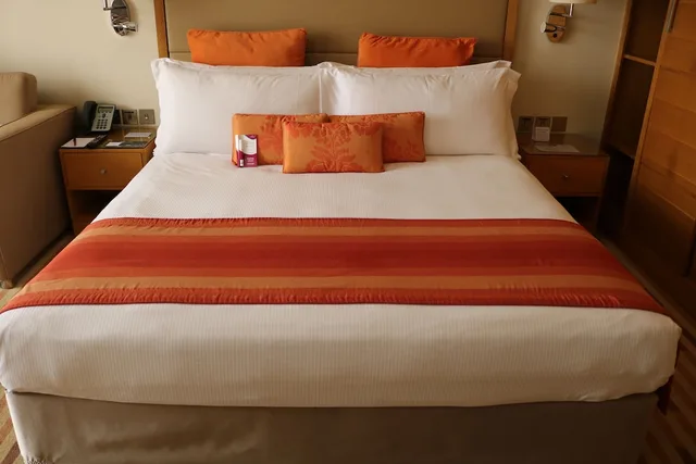 غرفة بسرير كينج بشرفة لذوي الإعاقة، Crowne Plaza Sohar 10/10
