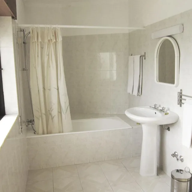 غرفة عائلية بإطلالة على المسبح بشرفة، Hotel Alcaide 3/4