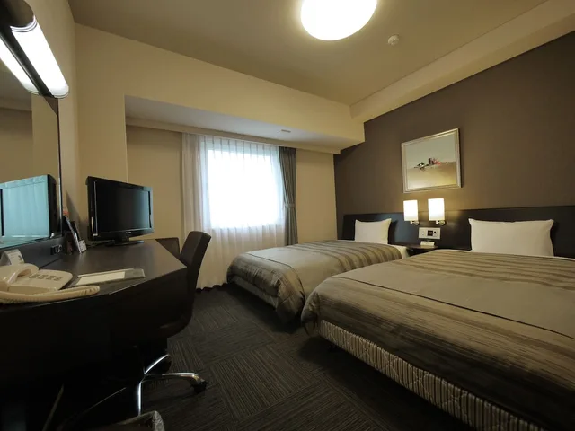 غرفة كومفورت بسريرين منفصلين للمدخنين، Hotel Route-Inn Uozu 3/6