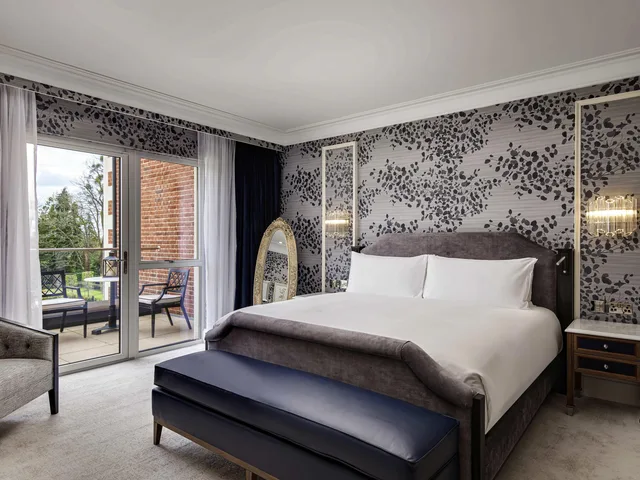 1 Bedroom, Fairmont, Suite, Balcony، Fairmont Windsor Park 2/3