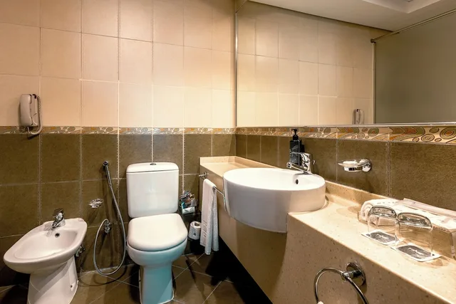 Deluxe King - Pool View, TIME Oak Hotel and Suites 7/9