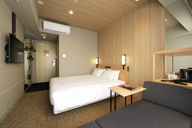 غرفة بسرير كينج، Candeo Hotels Kobe Torroad 3/5