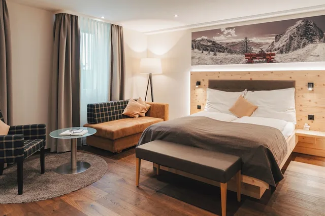 Standard, Twin Beds, Boutique Hotel Waldegg Horw 3/9