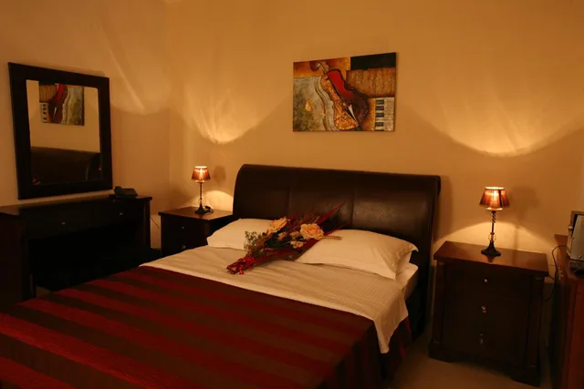 Superior, Double Bed, Epavlis Meteora Suites 1/10