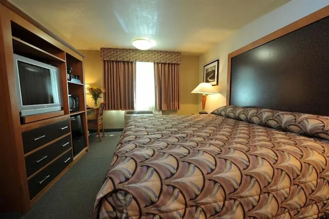 غرفة بسرير كينج، District Hotel 5/8