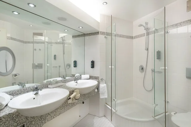 غرفة ديلوكس بسرير كوين، Seminaris Sunday Hotel Leipzig West 5/6