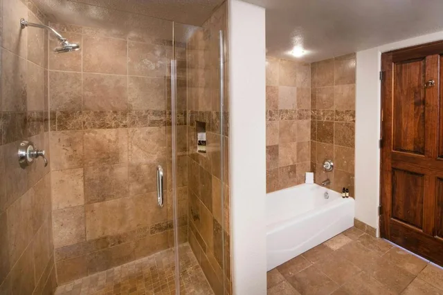 1 Bedroom, Pure, Wellness, Sage, Suite, King Bed، La Posada de Santa Fe, a Tribute Portfolio Resort & Spa 2/3