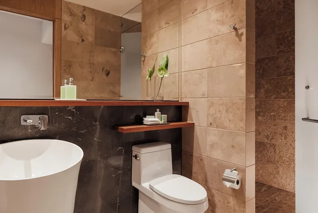 لوفت بسرير كينج وسريرين مزدوجين بغرفتي نوم مع أريكة، BON Hotel at VidantaWorld Nuevo Nayarit 5/5