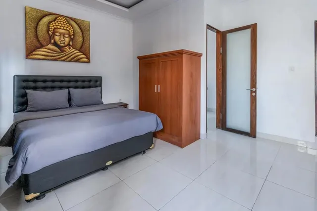 جناح، OYO 4003 Ceria Guesthouse Seminyak 2/10