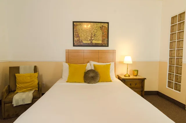 غرفة قياسية بسرير كوين، Hotel Dorion 6/8
