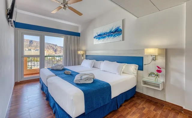 غرفة سوبيريور بسريرين مزدوجين بشرفة، Playadulce Hotel 3/10