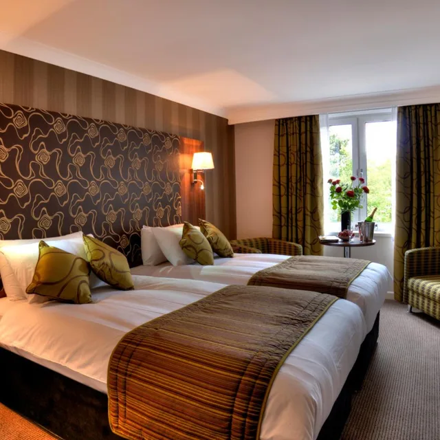 غرفة بسريرين منفصلين، The Collection Hotel Birmingham 1/3