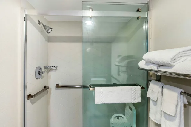 غرفة بسرير كينج، Fairfield Inn Evansville East 6/6