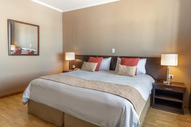 غرفة سوبيريور بسرير مزدوج، Ramada Plaza by Wyndham Tucuman 1/6