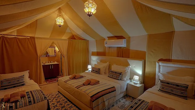غرفة سوبيريور رباعية بسرير كينج وسريرين كوين، Saharian Camp 3/10