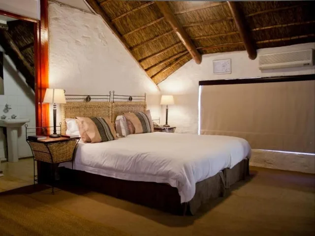 Mountain, Executive, Lodge, Double Bed، Zebra Country Lodge 5/10