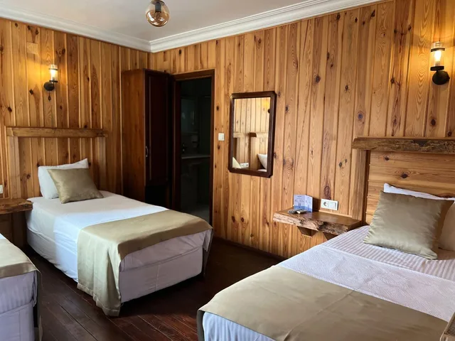 غرفة قياسية ثلاثية، Denizci Hotel 5/10