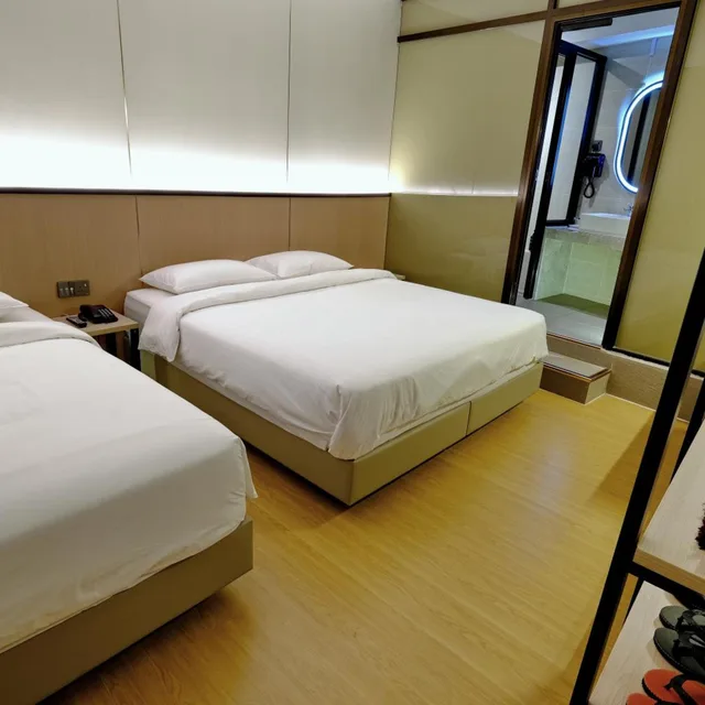 غرفة بريميوم ثلاثية، Ming Paragon Hotel 4/8