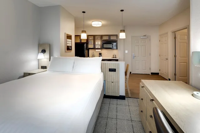 جناح بسريرين كوين بغرفة نوم واحدة، Sonesta Simply Suites Las Vegas 2/10