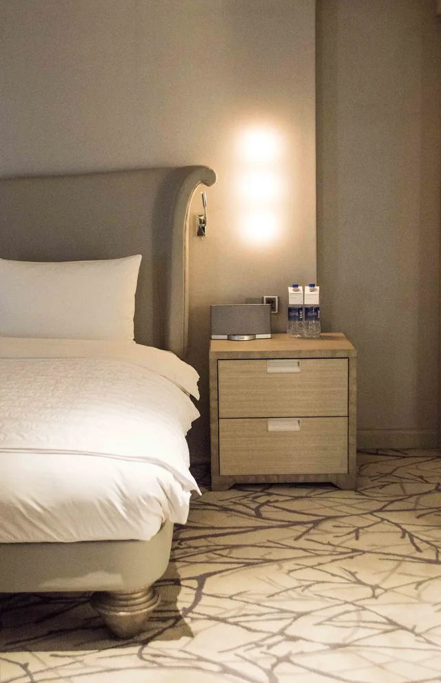 غرفة بسرير فردي، Le Meridien Gurgaon 3/8
