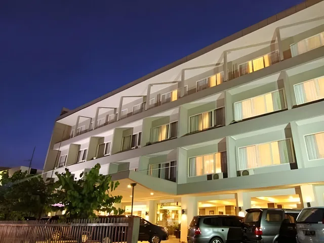 غرفة غراند ديلوكس بسريرين منفصلين، Hotel Pangeran City 1/1