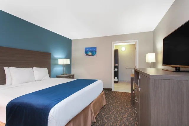 Room, 2 Queen Beds, Pool View, Grand Hotel Orlando At Universal Blvd 1/4