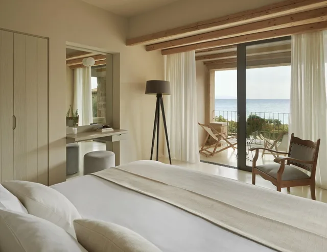 Retreat, Luxury، F Zeen 3/4