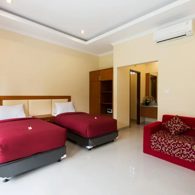 غرفة ديلوكس بسريرين منفصلين، Kubu Petitenget Suite Seminyak 6/8