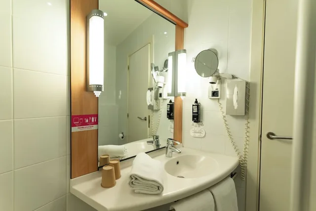 غرفة كومفورت بسرير مزدوج، Ibis Barcelona Mollet 10/10