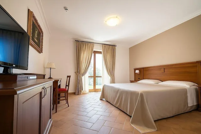 غرفة كلاسيكية بسريرين منفصلين، Grand Hotel Vigna Nocelli 2/6