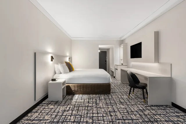 Superior Room, Sydney Central by Ascott Limited 2/4