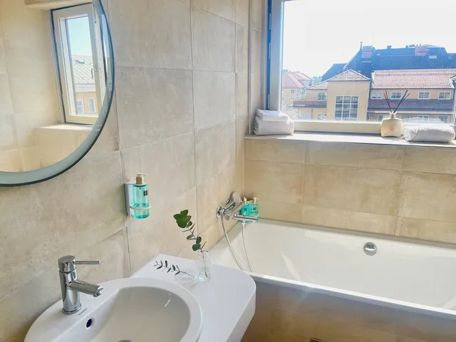 جناح جونيور، First Hotel Grand Falun 2/4