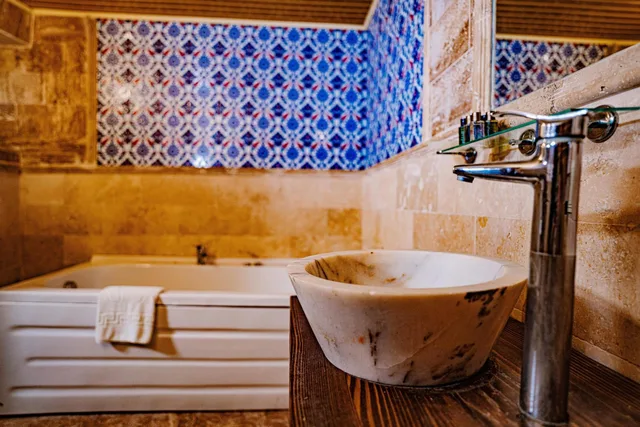 غرفة ديلوكس بسرير كينج بحوض استحمام، Cappadocia Caves Hotel 4/5