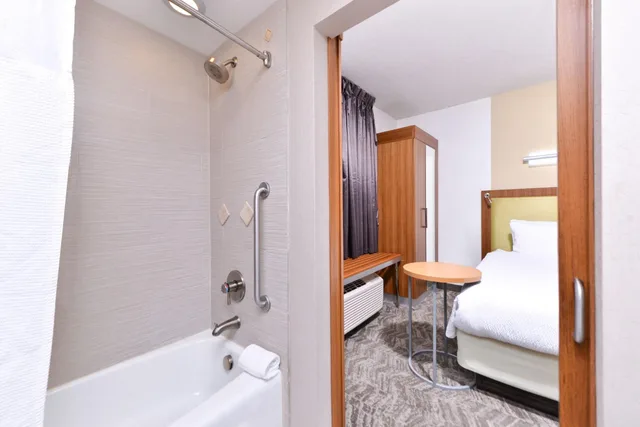 استوديو بسريرين كوين، Springhill Suites Temecula Valley Wine Country 5/7