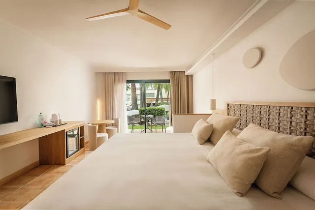 Junior Suite, Superior, Double Bed, Pool View, Valentin Star Menorca - Adults Only 3/5